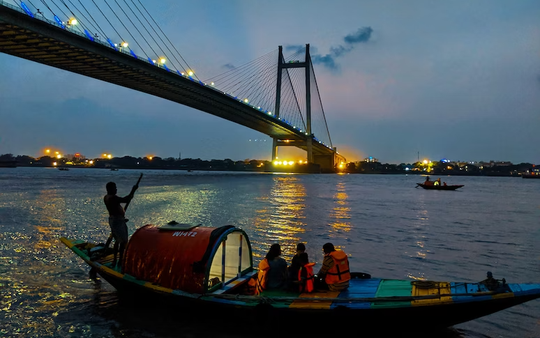 The Hoogly, Kolkata